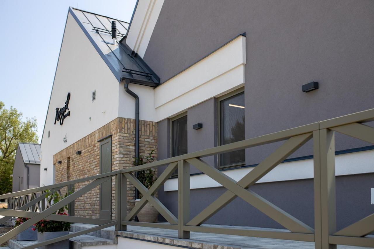 Kasnyik Winery Guest House Strekov Exterior photo